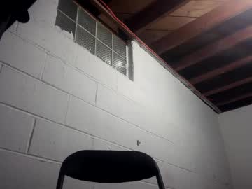 Barn455 Chaturbate stream image from May 04, 2025