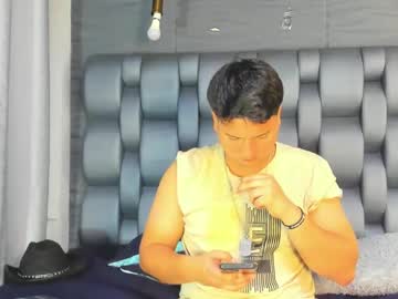 Georgina_Derek Chaturbate stream image from May 04, 2025