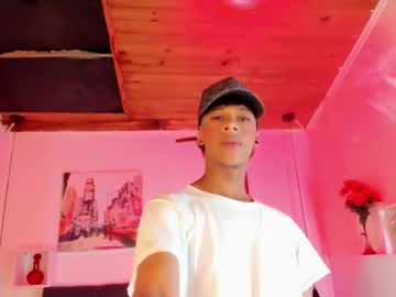 Hailey_Blooom_ Chaturbate stream image from May 04, 2025