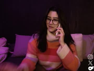 Hellobitch98 Chaturbate stream image from May 04, 2025