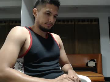 Kevinlatin_ Chaturbate stream image from May 04, 2025