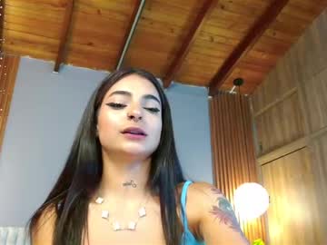 Kiaragray2 Chaturbate stream image from May 04, 2025