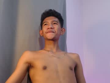 _Rellvanxx Chaturbate stream image from May 04, 2025