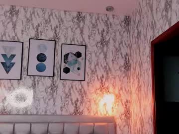 Scarletxoxo_ Chaturbate stream image from May 04, 2025