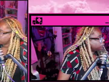 Sexyeyednerd Chaturbate stream image from May 04, 2025