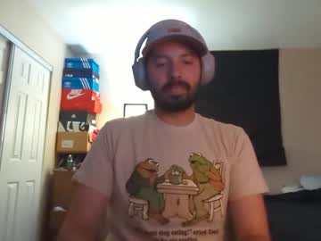 Clopclop01 Chaturbate stream image from May 04, 2025