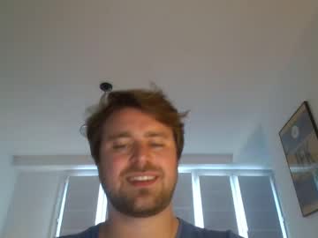 Dailybadaboum Chaturbate stream image from May 04, 2025