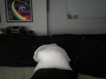 Lyleblue92 Chaturbate stream image from May 04, 2025