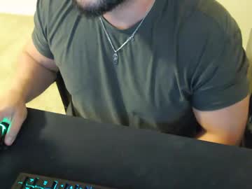 2tugger Chaturbate stream image from May 04, 2025