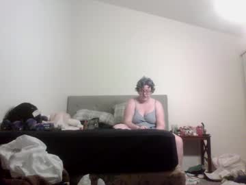 Lolalittlelove Chaturbate stream image from May 04, 2025
