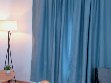 Serene_Velmire Chaturbate stream image from May 04, 2025