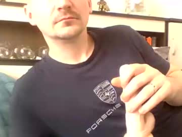 Romariolove Chaturbate stream image from May 04, 2025