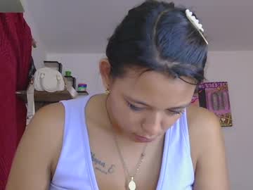 Briana_425 Chaturbate stream image from May 04, 2025