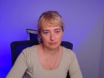 Nora_Flore Chaturbate stream image from May 04, 2025