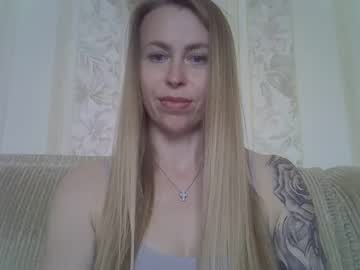 Stardustrose Chaturbate stream image from May 04, 2025