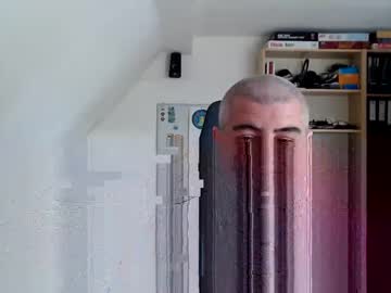 Yoschi1976 Chaturbate stream image from May 04, 2025