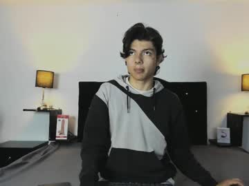 Alan_Del__Rey Chaturbate stream image from May 04, 2025