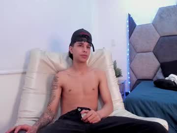Danger5_ Chaturbate stream image from May 04, 2025