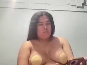 Pinayloves Chaturbate stream image from May 04, 2025