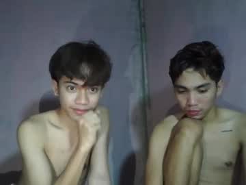 Ur_Kencumxxx Chaturbate stream image from May 04, 2025