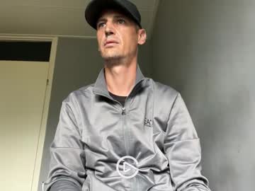 Maxbose666 Chaturbate stream image from May 04, 2025