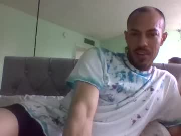 Nnhohsry85 Chaturbate stream image from May 04, 2025