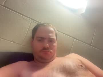 Liamr498 Chaturbate stream image from May 04, 2025