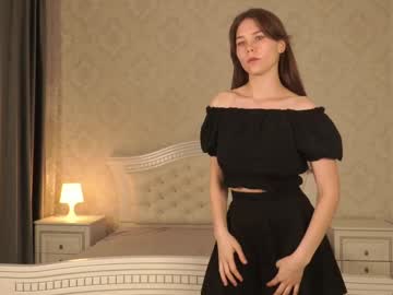 Maudhilby Chaturbate stream image from May 04, 2025