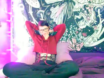 Avalonariax0x0 Chaturbate stream image from May 04, 2025