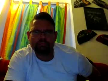 Hairyhornykev Chaturbate stream image from May 04, 2025