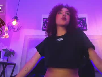 Camelott_Lynx Chaturbate stream image from May 04, 2025