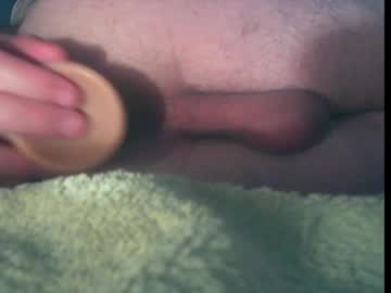 Bichaud76100 Chaturbate stream image from May 04, 2025