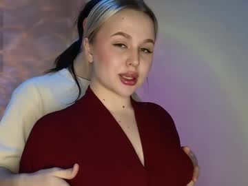 Serenetouch Chaturbate stream image from May 04, 2025