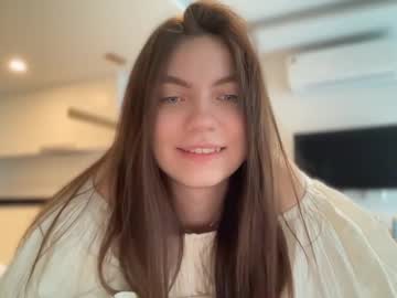 Kattyyy_Catt Chaturbate stream image from May 05, 2025