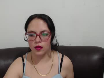 Angeliquelacuna Chaturbate stream image from May 05, 2025
