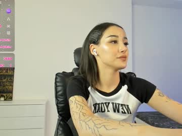 Ariana_Bambii Chaturbate stream image from May 05, 2025