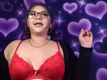 Queenfantasee Chaturbate stream image from May 05, 2025