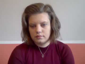 Adrianaglow Chaturbate stream image from May 05, 2025