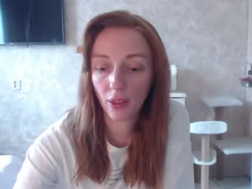 Hellokittykaty Chaturbate stream image from May 05, 2025