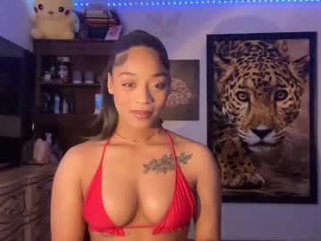 Lunaa_11 Chaturbate stream image from May 05, 2025