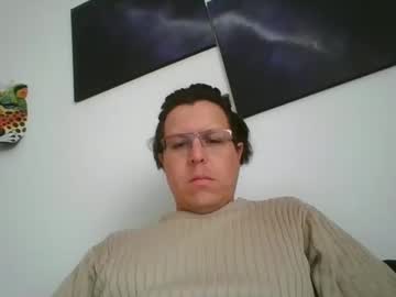 Manncr1 Chaturbate stream image from May 05, 2025