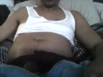 Busturgutzgd11 Chaturbate stream image from May 05, 2025