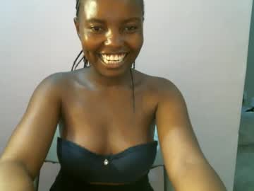 Gritzah Chaturbate stream image from May 05, 2025