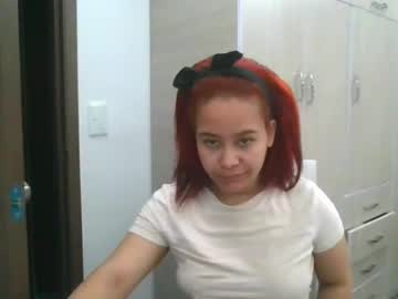 Katticloos Chaturbate stream image from May 05, 2025