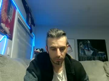 Edmonton1985780 Chaturbate stream image from May 05, 2025