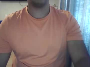 Morenolatin19 Chaturbate stream image from May 05, 2025