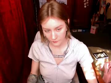 Freerie Chaturbate stream image from May 05, 2025