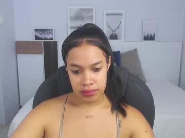 Mirabella_Moore Chaturbate stream image from May 05, 2025