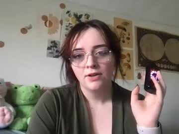 Nyxie_Nymph Chaturbate stream image from May 05, 2025