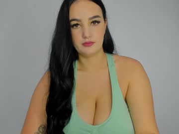 Yourhotangel01 Chaturbate stream image from May 05, 2025